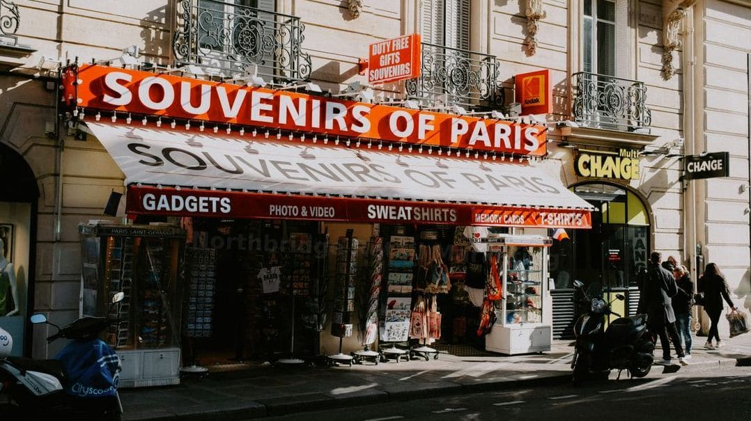 How Retail Brands Can Turn Seasonal Traffic Into Repeat Customers
